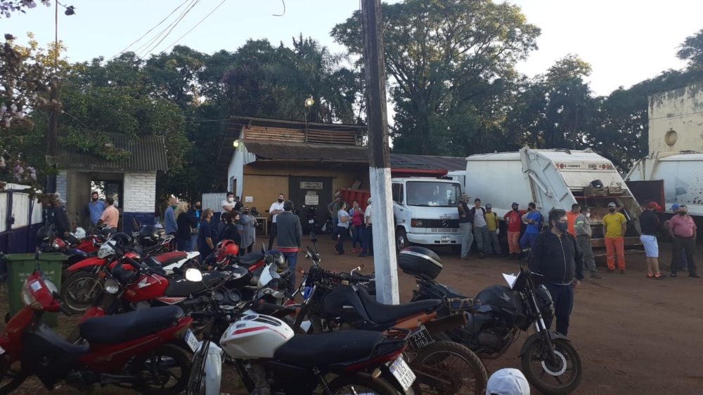 Persiste el conflicto salarial en Eldorado y analizarán medidas de fuerza