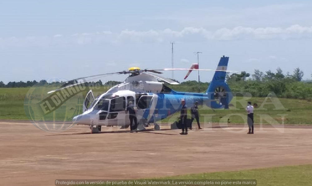 Llegó a Posadas el helicóptero que trasladará a Fernández hasta Yapeyú