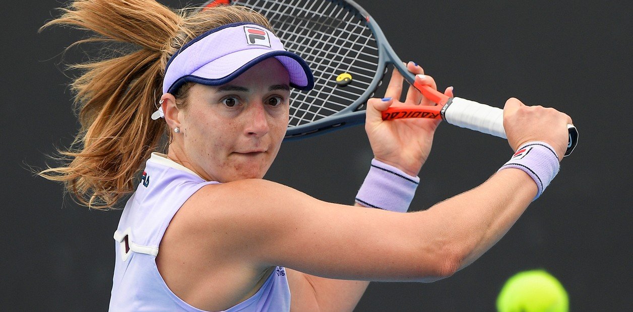 Podoroska “bajó” a una “top ten” y se metió en cuartos en Australia