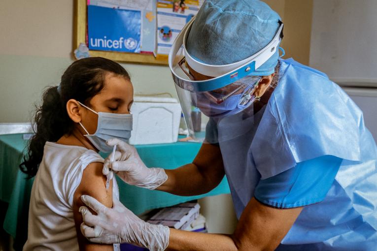 Unicef repartirá 170 millones de vacunas contra el COVID entre 85 países