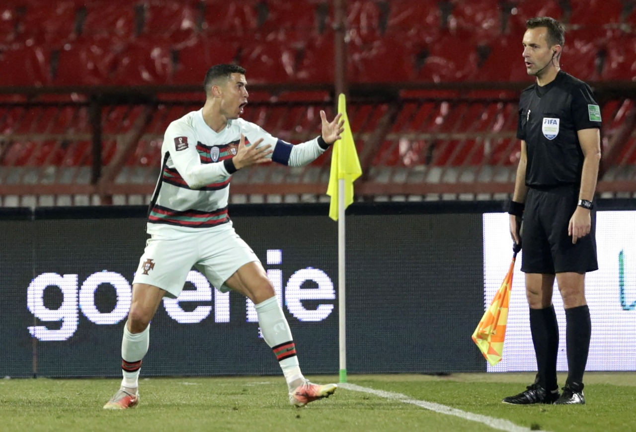 Portugal empató con Serbia y ambos lideran el Grupo A