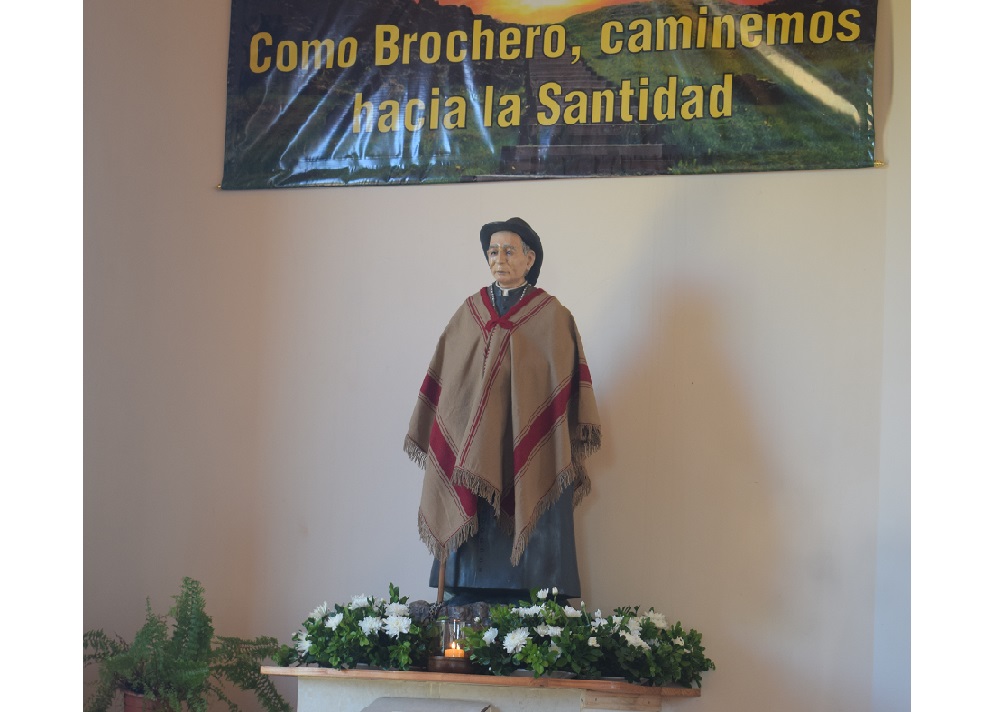 Hoy entronizaron reliquias del Cura Brochero en Itaembé Guazú - Primera Edición