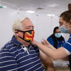 La reinfección por COVID es más común en mayores de 65 años