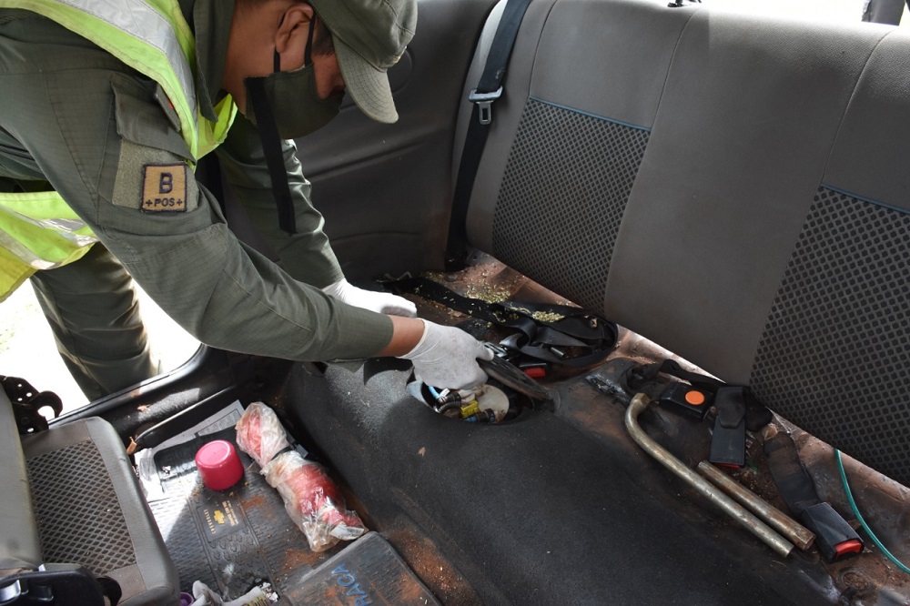 Pareja salió de Misiones con una menor y más de 17 kilos de marihuana