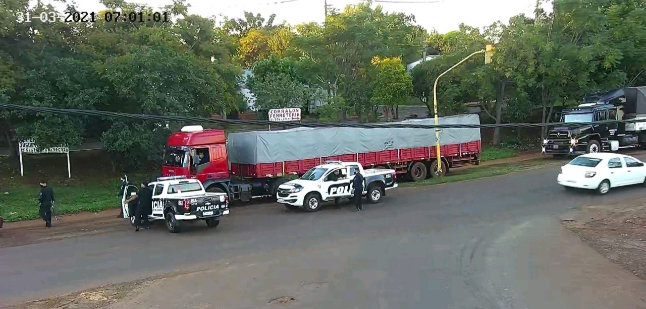 Otros dos camiones fueron retenidos con carga ilegal de soja