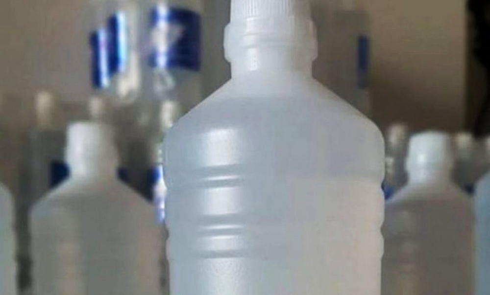 Prohíben alcohol etílico por falta de registros de la empresa fabricante