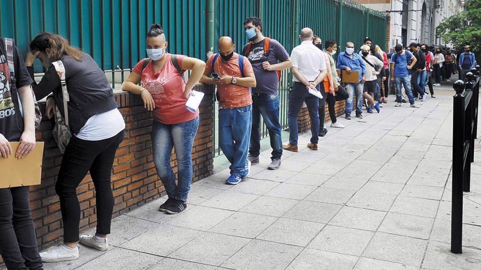 Durante el primer año de la pandemia se perdieron 202 mil empleos