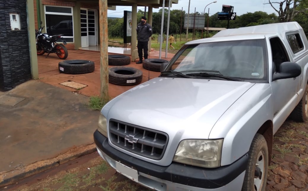 Contrabando de neumáticos crece por demanda en el mercado negro