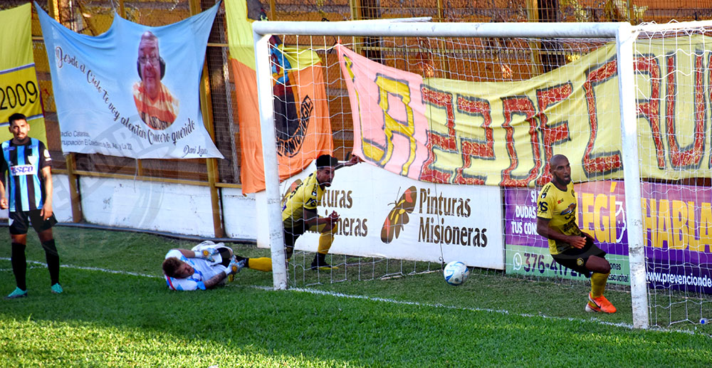 Crucero del Norte le ganó a Juventud Unida de Gualeguaychú