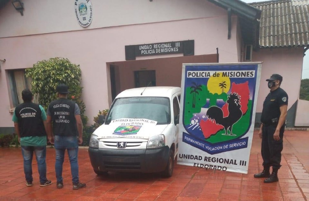 Recuperaron en Eldorado vehículo robado en San Pedro