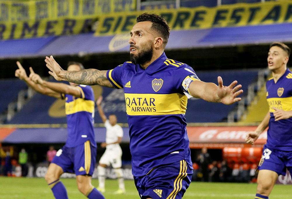 Boca venció con autoridad a Santos y se afirmó en la cima del Grupo C