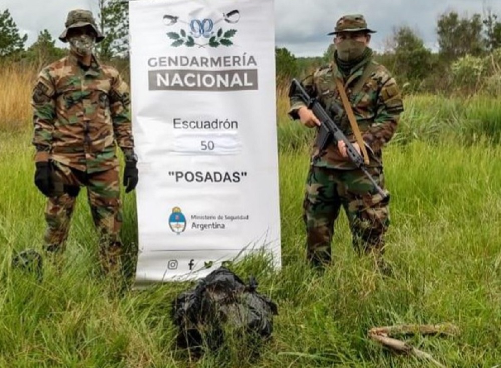 Incautan contrabando y marihuana por más de 3 millones de pesos