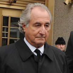 Fallece en prisión Bernie Madoff, el autor del mayor fraude de Wall Street