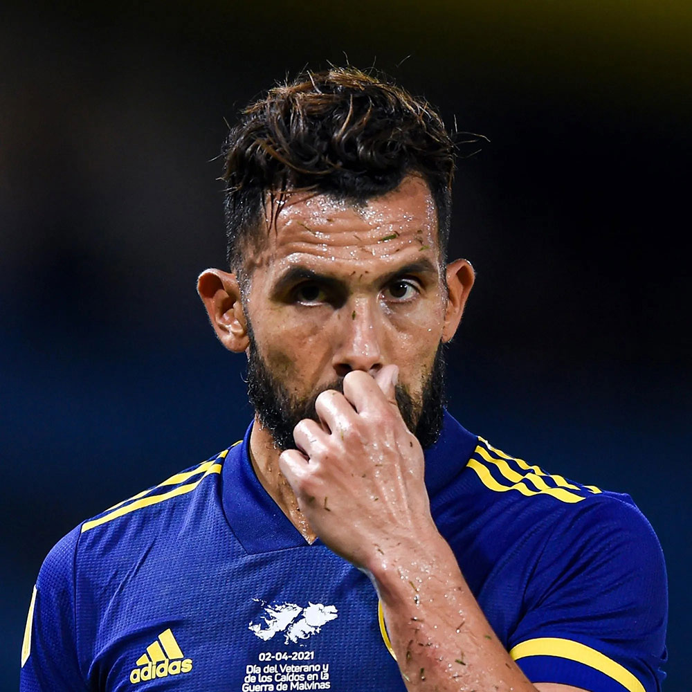 Tevez presentó amparo judicial para evitar pagar el “impuesto a la riqueza”