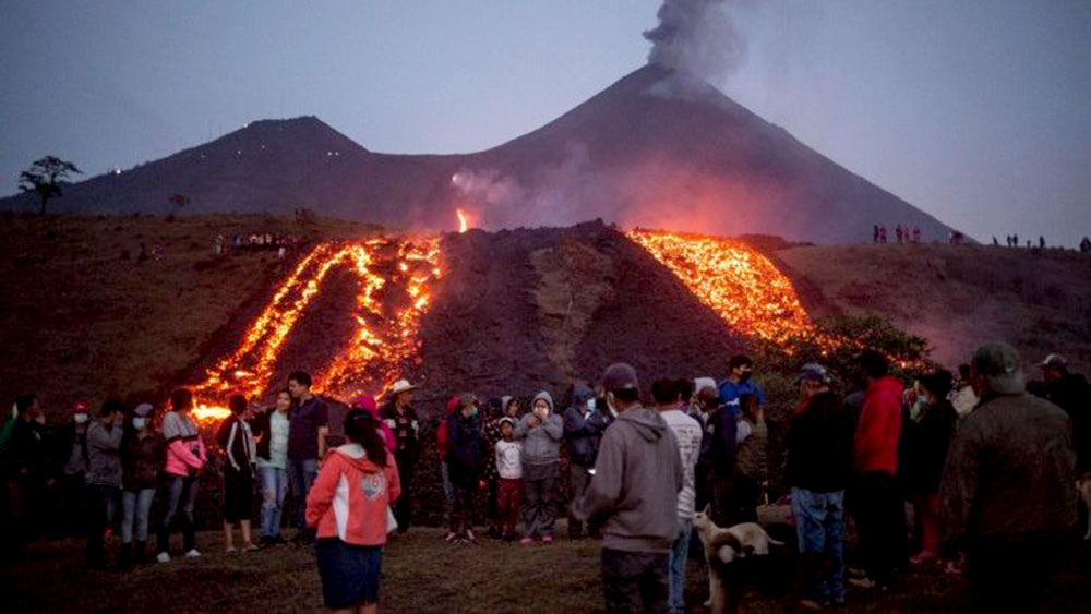 Entró en erupción el volcán Pacaya en Guatemala