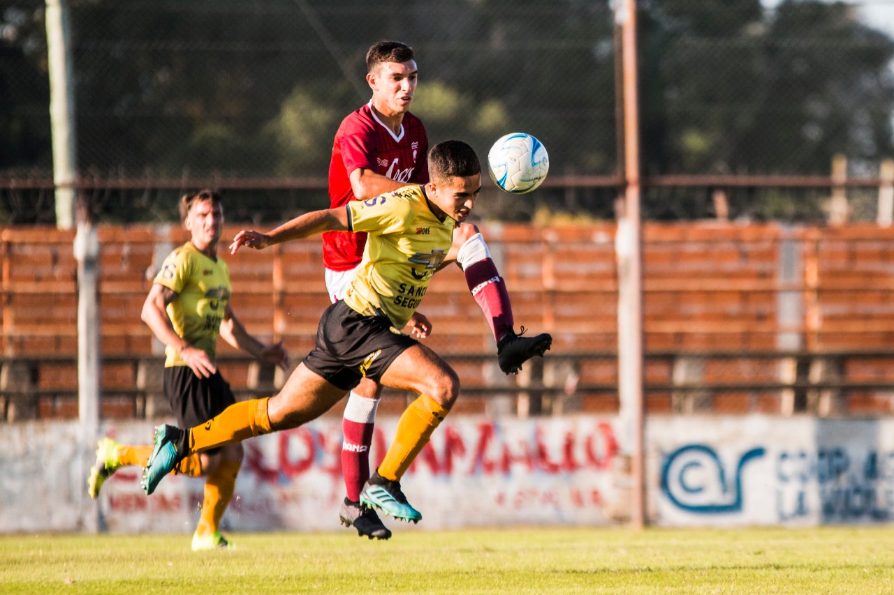 Crucero del Norte y un duro traspié en Villa Ramallo