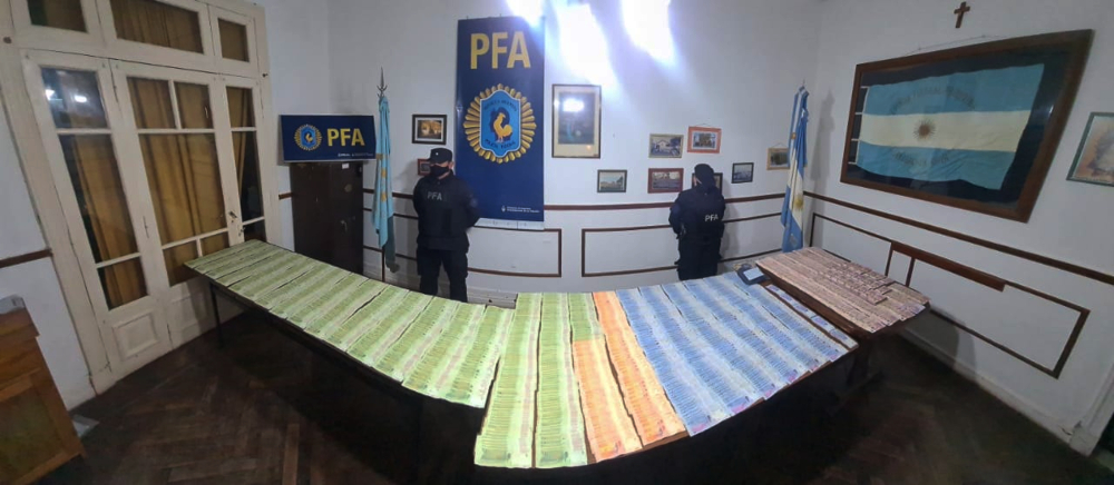 Camionero transportaba un millón de pesos sin declarar y fue detenido