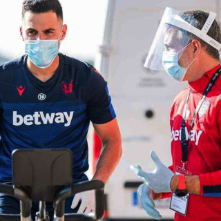 Estudian si deportistas quedan con riesgo de muerte súbita tras superar el COVID