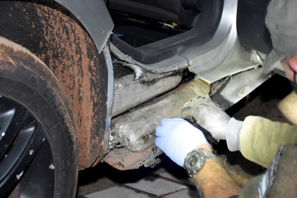 De Eldorado a Corrientes con un menor y 13 kilos de marihuana