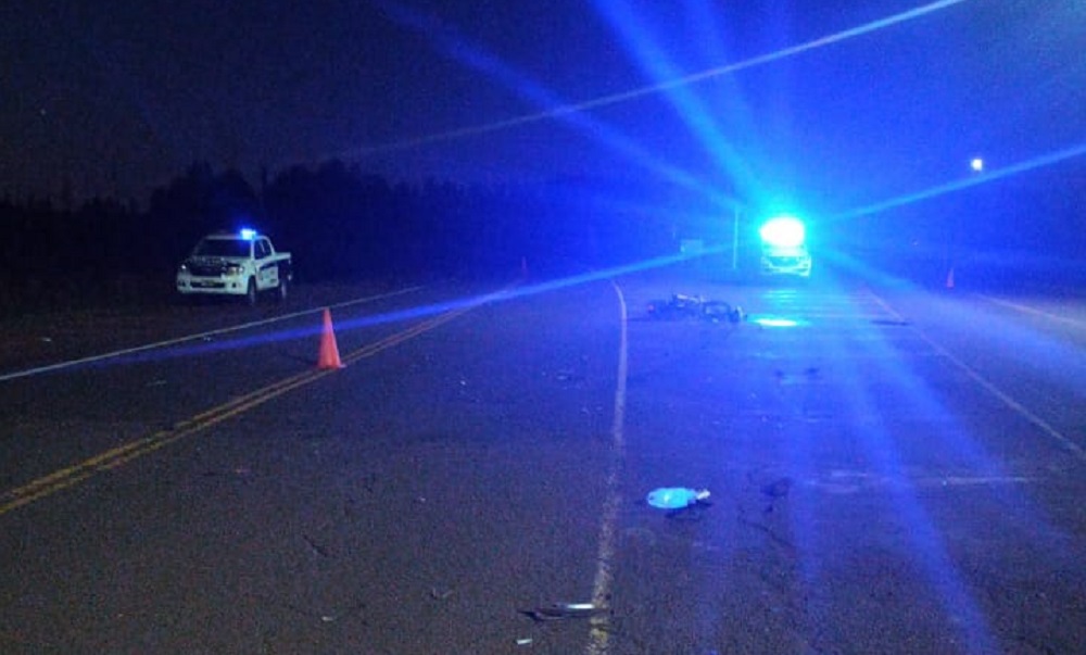 Motociclista chocó con un auto y murió en el acto