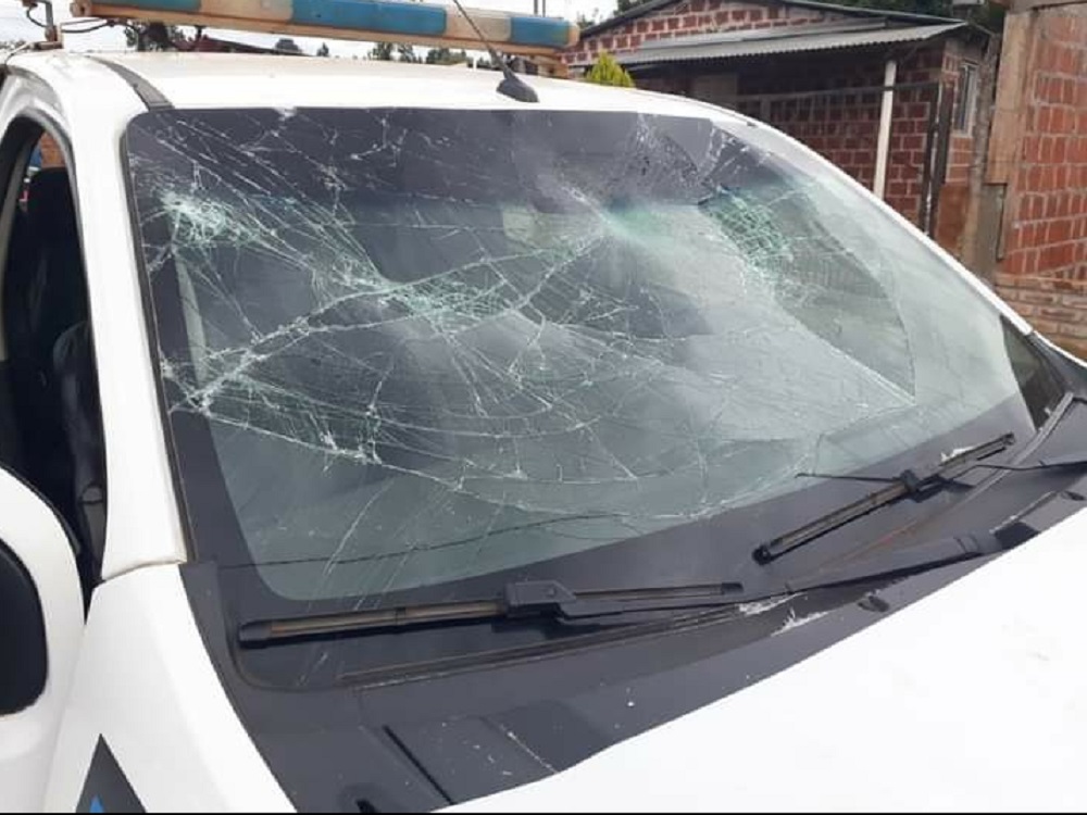 Familia entera fue detenida por resistencia a la autoridad