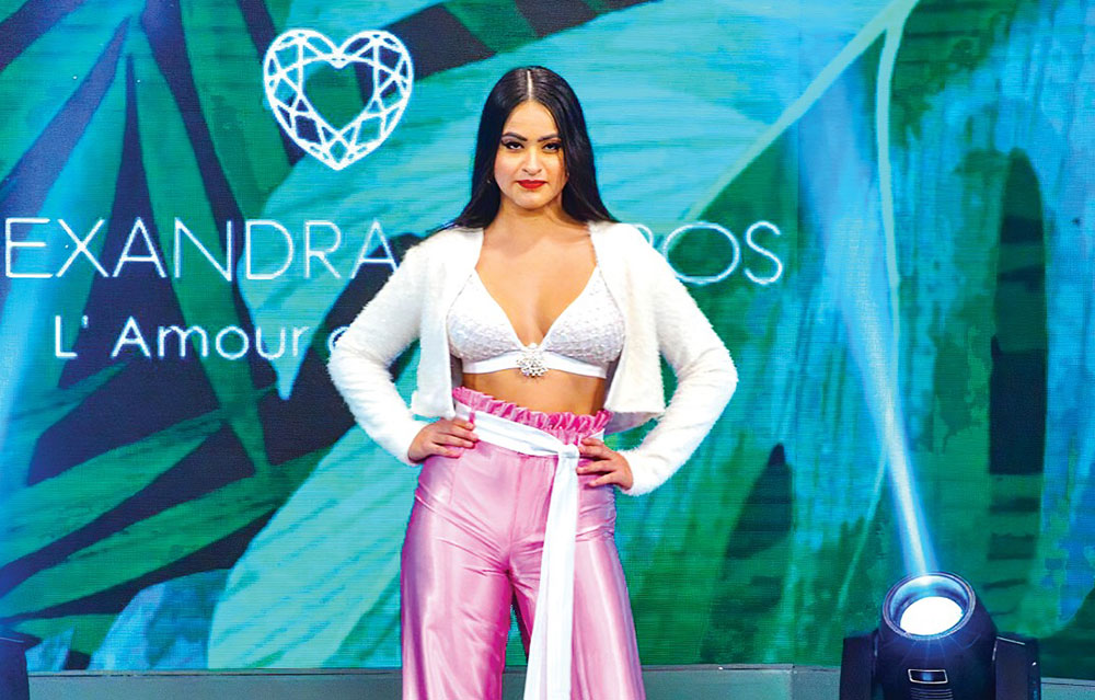 Nahir Britez en su expresión más atrapante