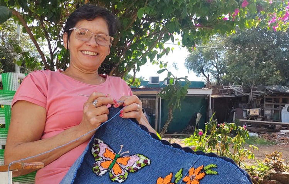 Nélida Vargas: otra vida a las prendas en desuso