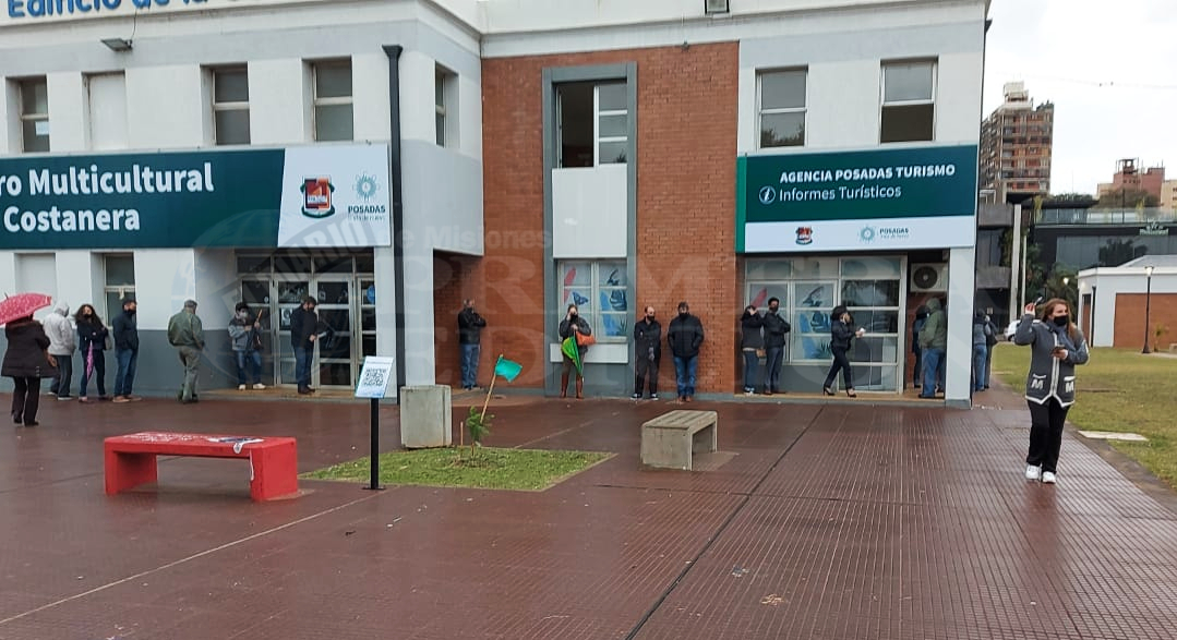 Aplican la segunda dosis de Sinopharm a la franja de 50 a 59 años