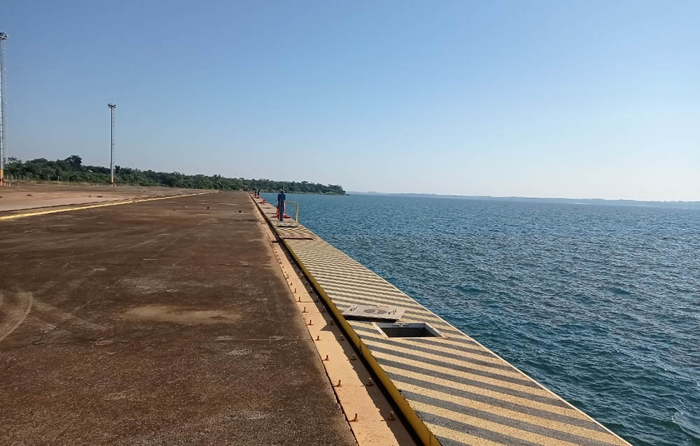 Casi sin actividad en puertos de la Mesopotamia por la bajante