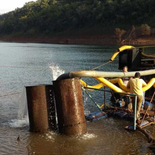 Puerto Iguazú sin agua: por dos días seguirá el reparto casa por casa