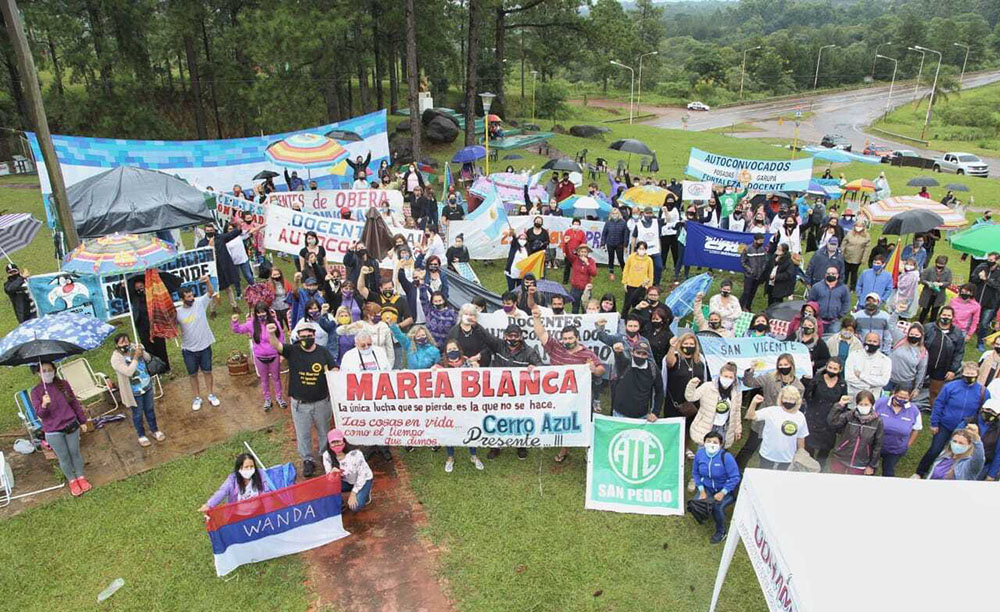 El 1 de julio se reanuda discusión salarial entre el gobierno y los docentes en lucha