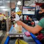 Inflacin El Gobierno reconoci que este ao podra llegar al 33