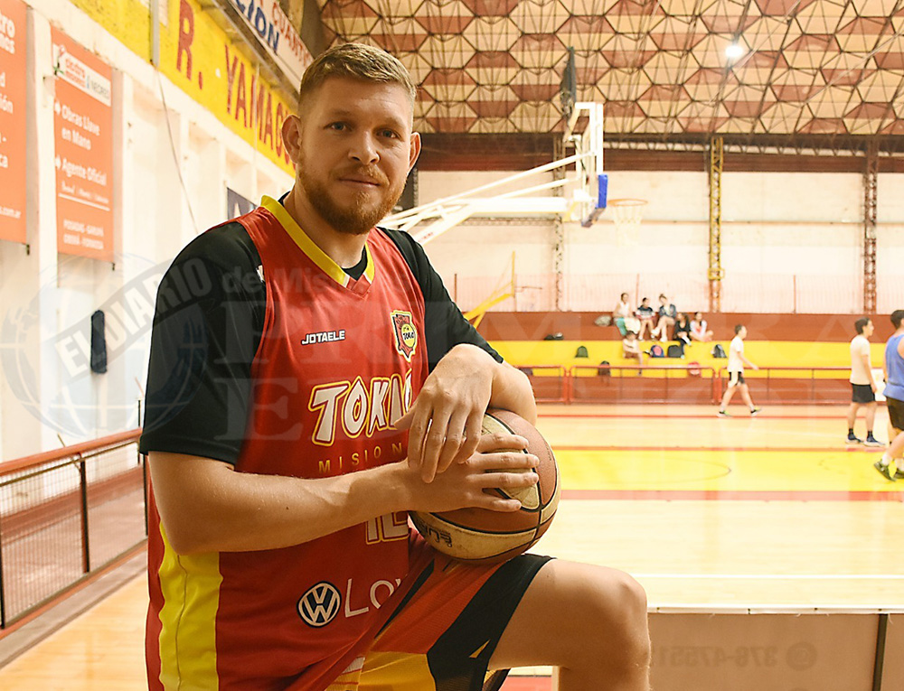 Nelson Peralta - Club Tokio