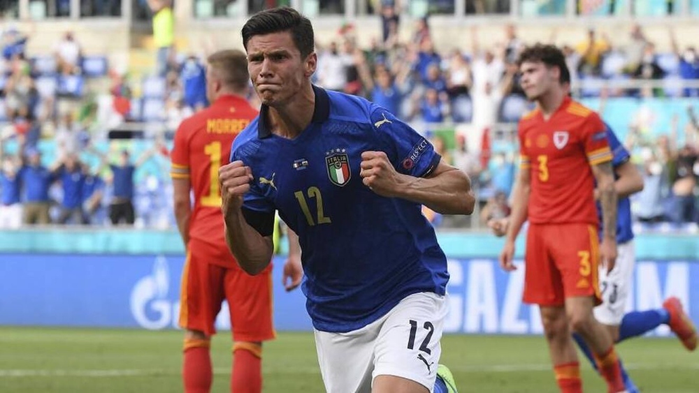 Italia venció a Gales y clasificó primero a octavos de la Eurocopa