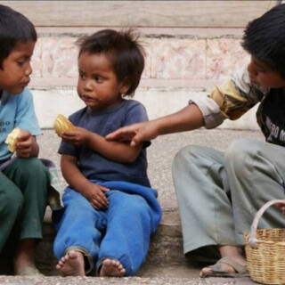 La Argentina que más duele: sólo uno de cada cuatro chicos come todos los días