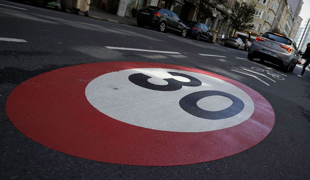 Reducir la velocidad a 30 km/h "es una utopía"