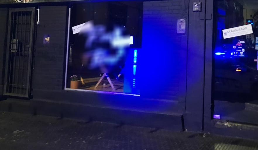 Desactivaron una “clandestina” y clausuraron tres bares este sábado