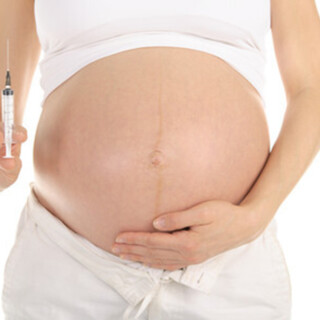 Hay baja demanda de vacunas anti COVID por parte de las embarazadas en Misiones