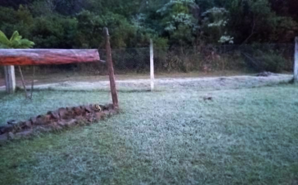 El invierno llegó con todo: cayó agua nieve este lunes en Gobernador Roca