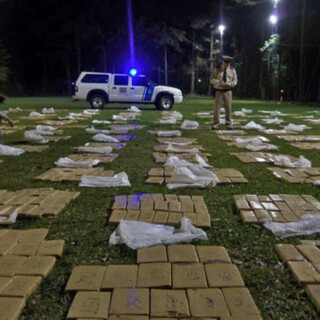 Condenan por “doble agente” a un prefecturiano a 6 años de prisión