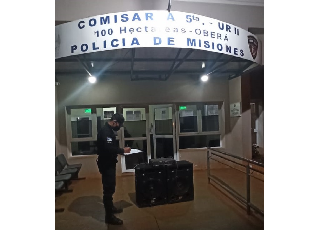 Secuestraron parlantes y amplificador por ruidos molestos