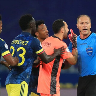 Nestor Pitana - Colombia Brasil