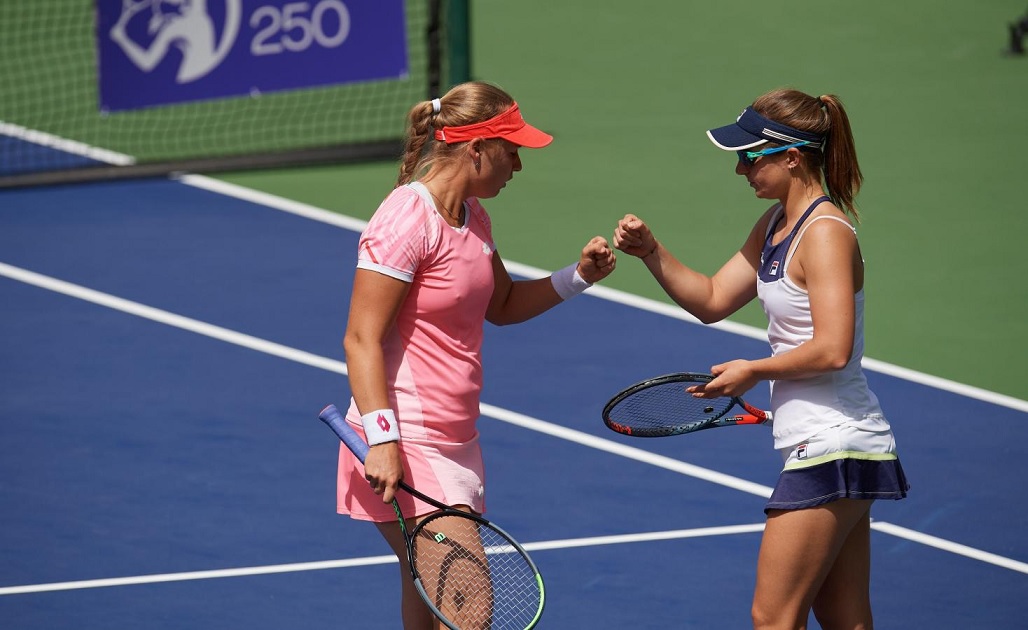 Podoroska avanzó a semifinales del cuadro de dobles de Roland Garros
