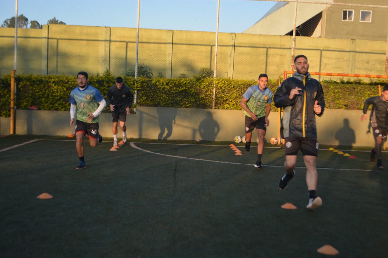 Federal A: Crucero del Norte mantiene dudas en el fondo