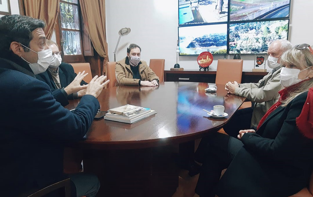 Evalúan actividades y capacitaciones conjuntas entre la UNaM y la Universidad de las Fuerzas de Seguridad de la Provincia