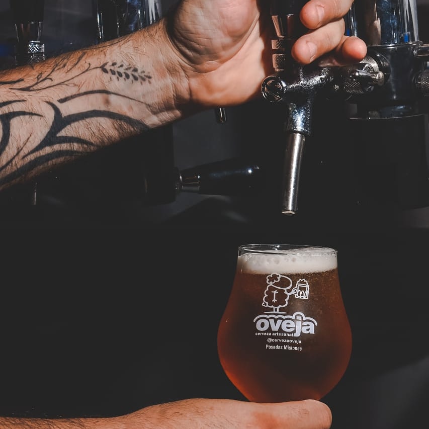 Atención Posadas: “Un abrigo por una pinta”