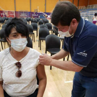 Vacunarán a los jugadores mayores de 18 años