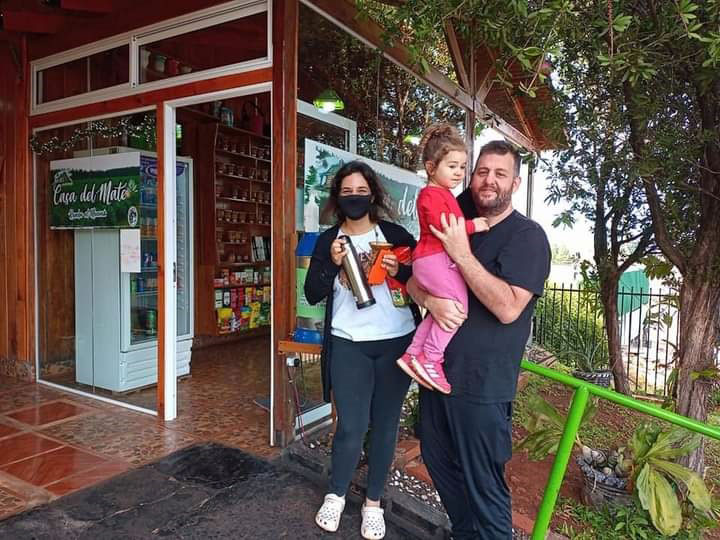 Críticas a la atención en Iguazú pero llenos de elogios por la hospitalidad de Misiones