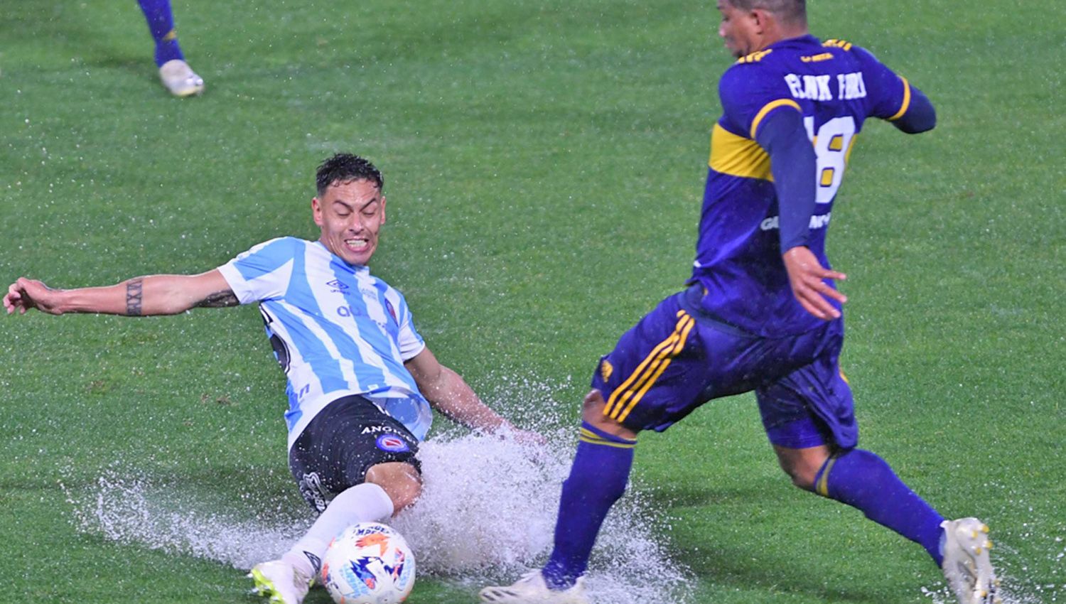 En los próximos días pararían la Bombonera para realizar un trabajo de drenaje