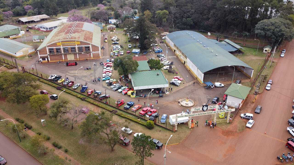 10° encuentro de Autos Clásicos y Antiguos - Apóstoles